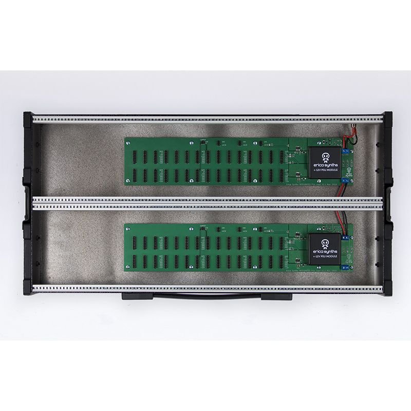 2x104HP Aluminum Travel Case with Lid