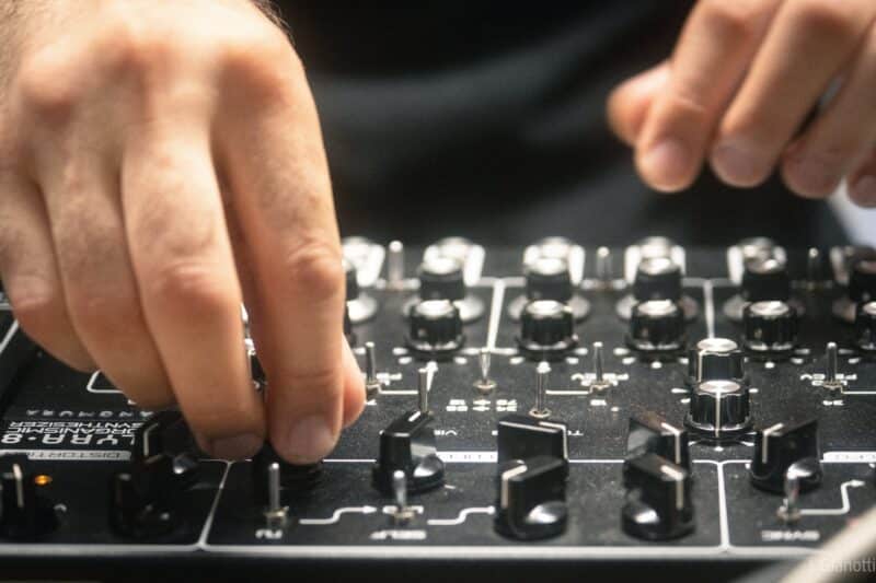 DupertuisSynth0624JG 033