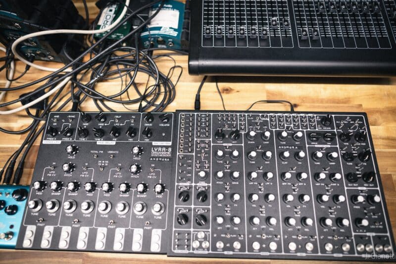 DupertuisSynth0624JG 132