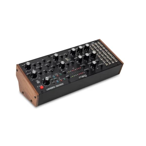MOOG Labyrinth