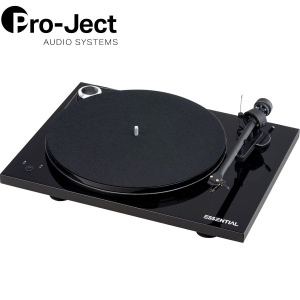 Pro-Ject Essential III RecordMaster Black